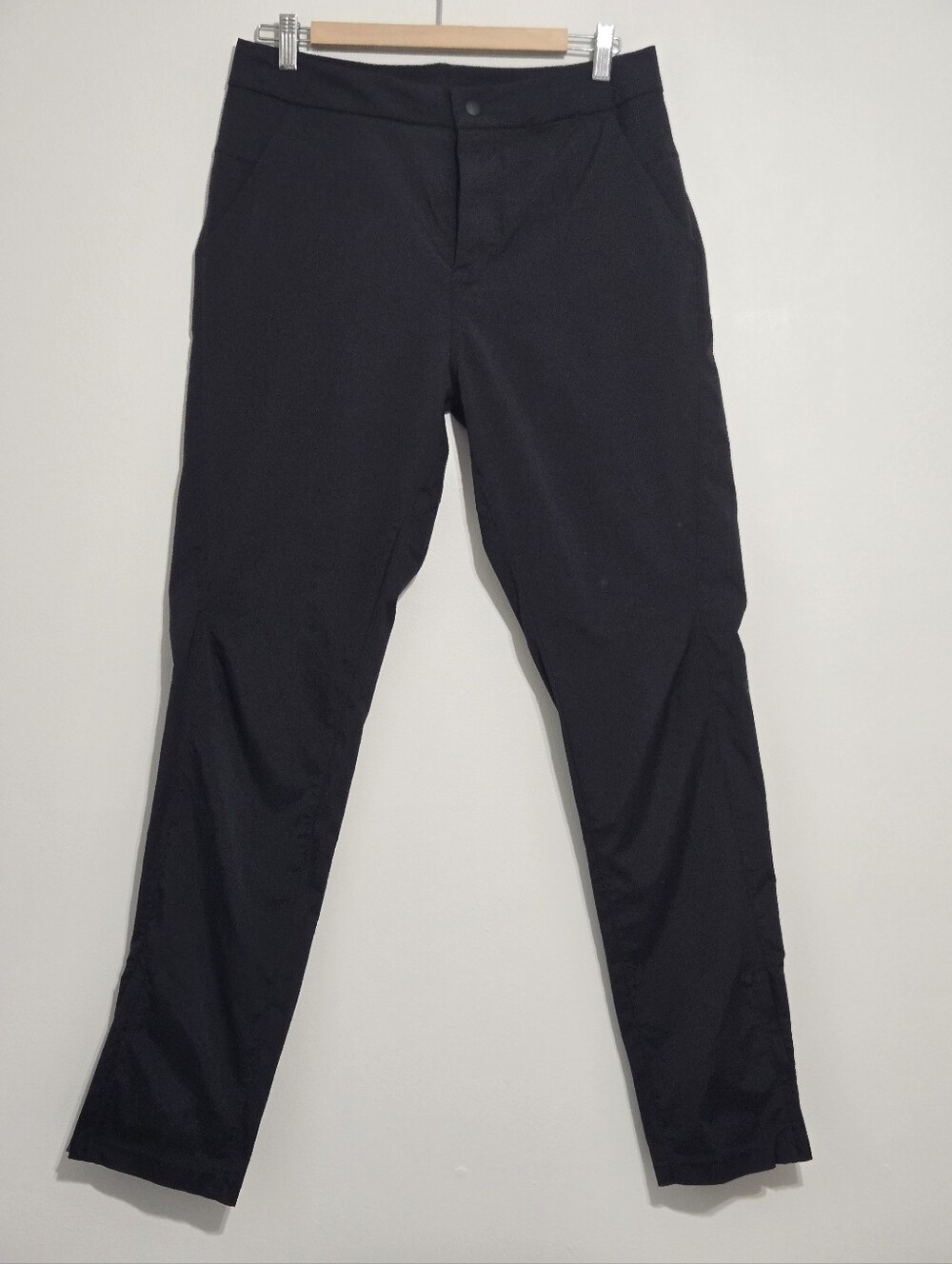 Lululemon Mens Lightweight Hiking Athletic Pants Slim Fit Black W32 L32